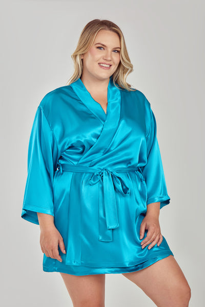 Lila Robe